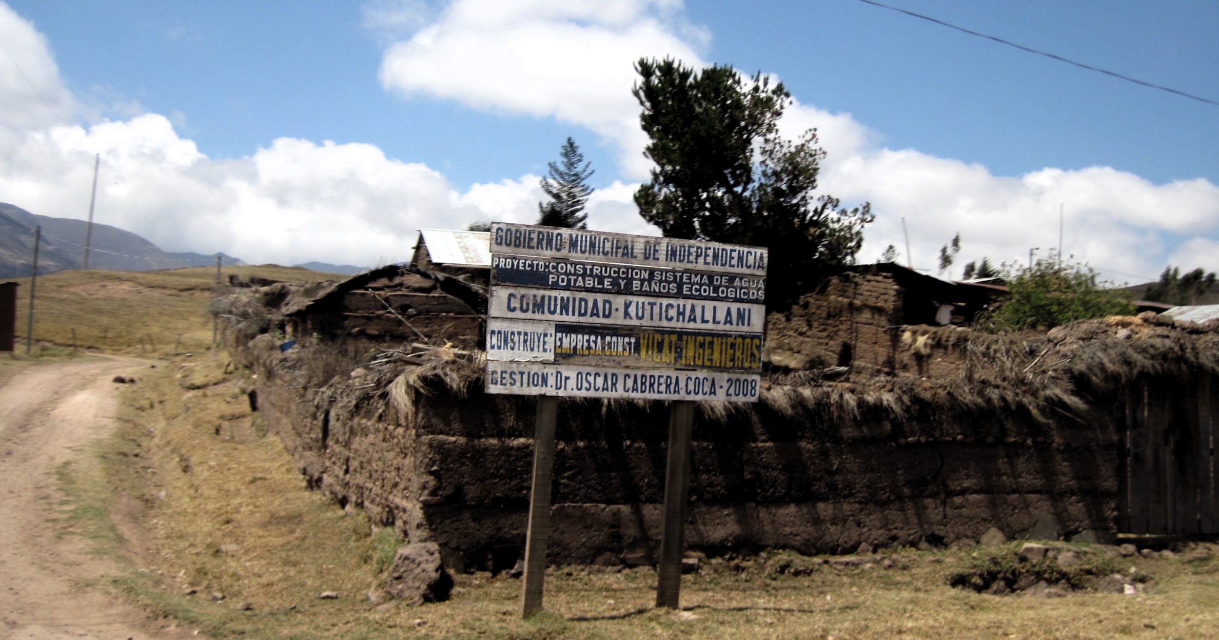 Travesía Coroico - Cochabamba, ruta Cahuata - Morocha, comunidad de Kutichallani de Independencia.