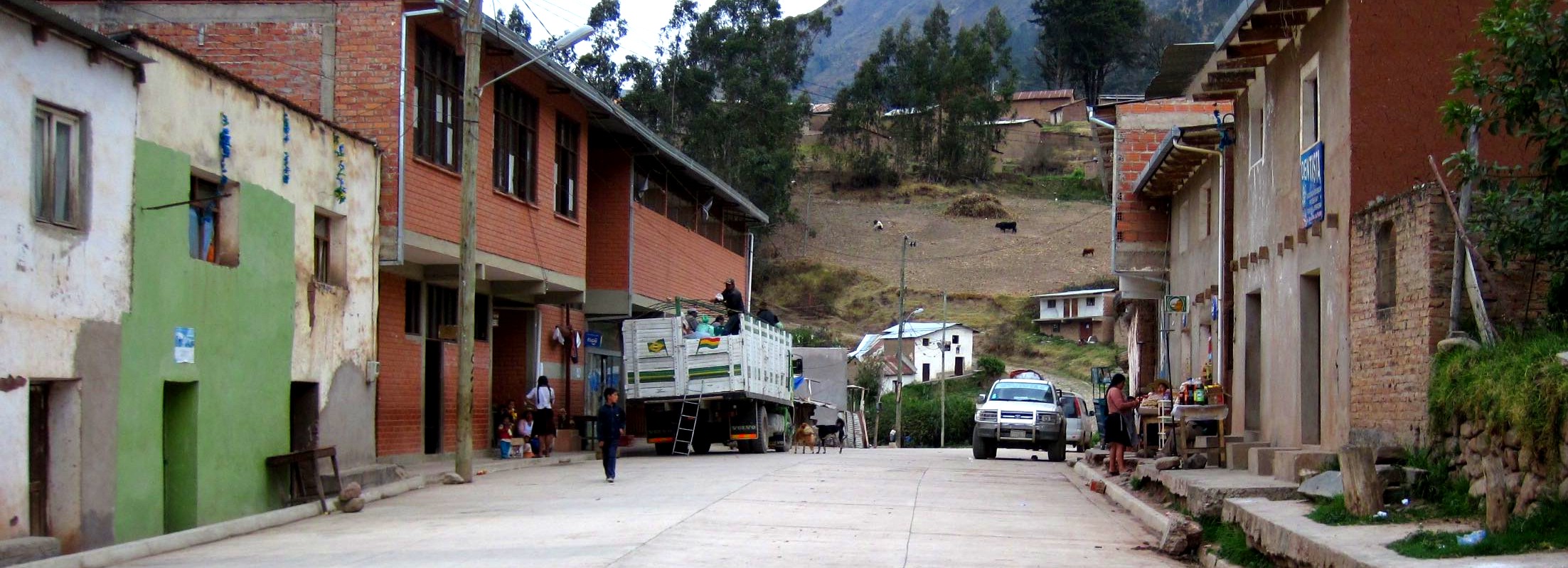 Travesía Coroico - Cochabamba, entrada a Morochata.