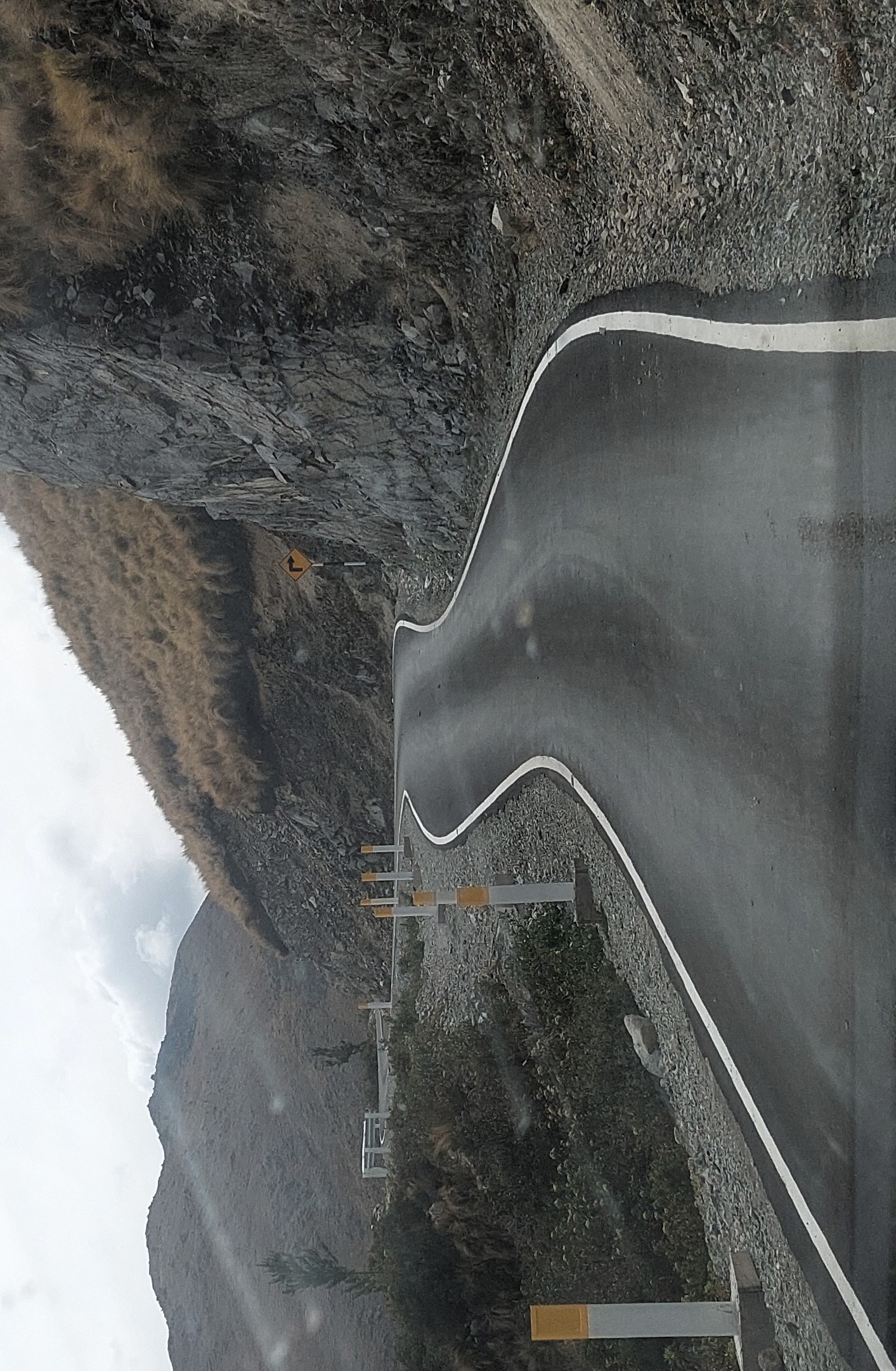 Travesía Cusco - Rancho Grande, carretera angosta AP-107, de Tintay a Huancabamba