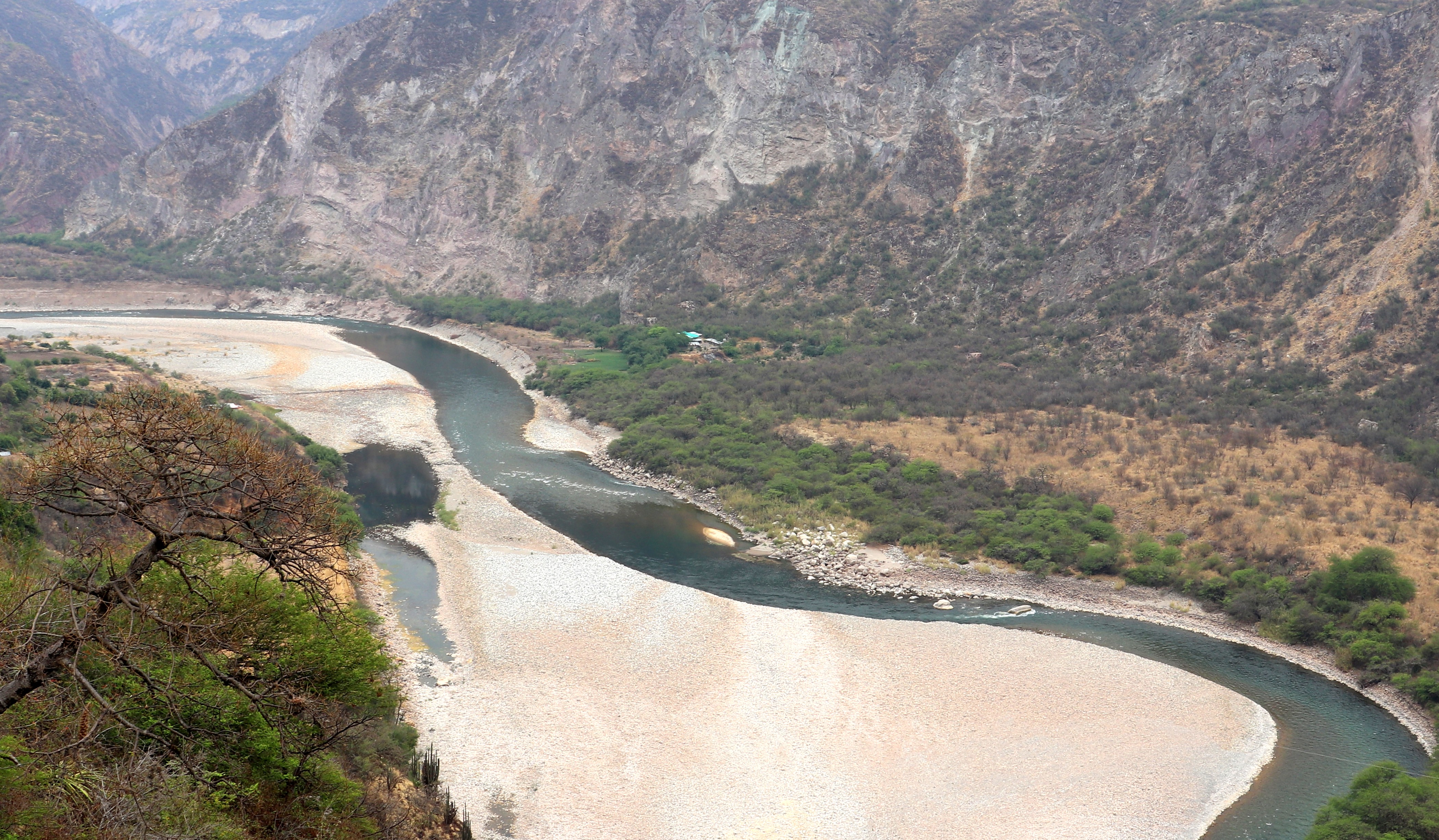 Travesía Cusco - Rancho Grande, Rio Apurímac, cerca del puente Cunyac