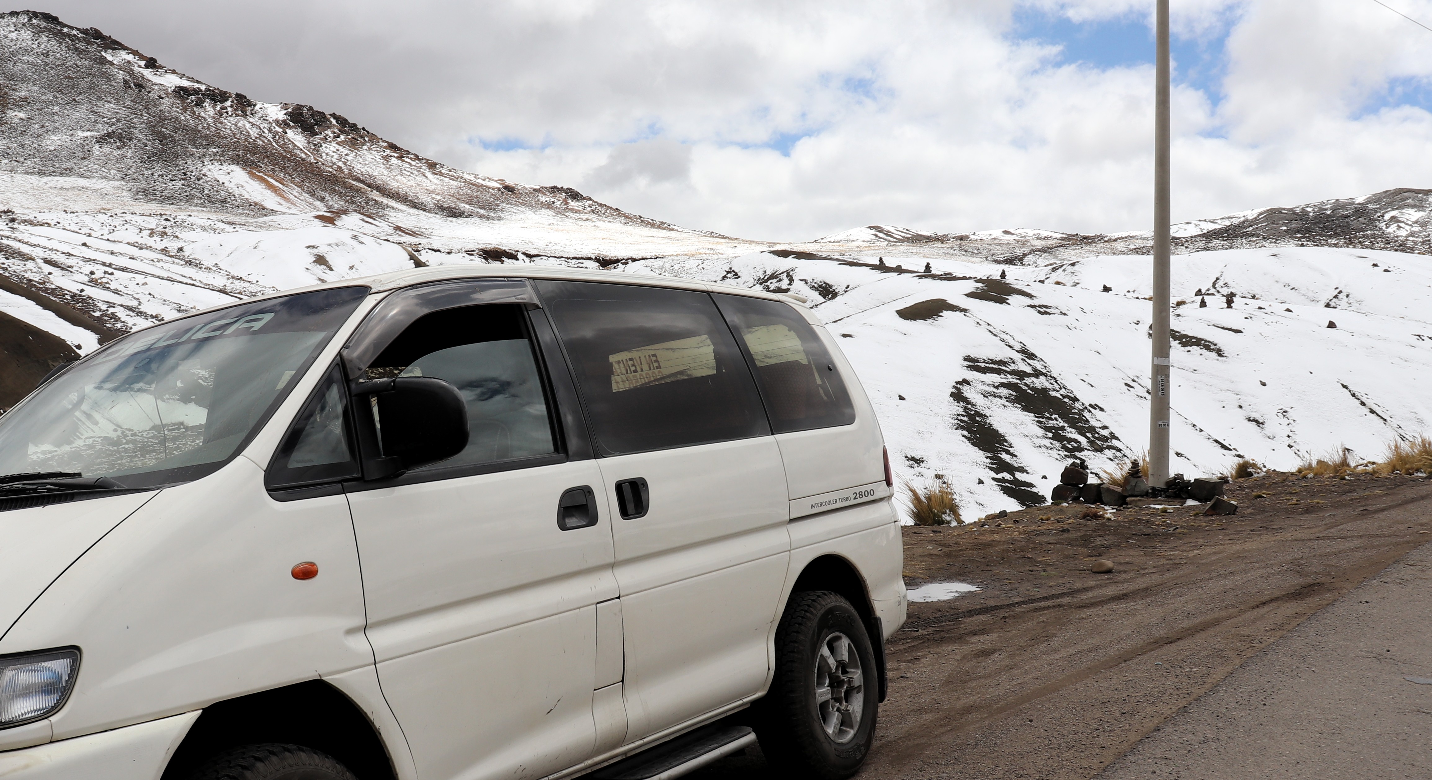 Travesía Cusco - Rancho Grande, Delica97 en el Abra Apacheta a 4750 msnm